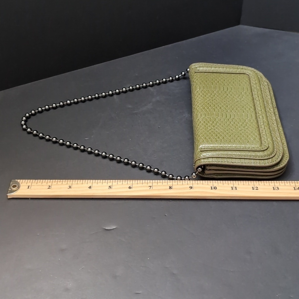 Zara Green Faux Leather Mini Purse With Beaded Strap. - Picture 10 of 12